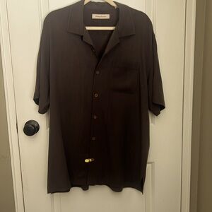 Men’s Tommy Bahama dark brown short sleeve shirt